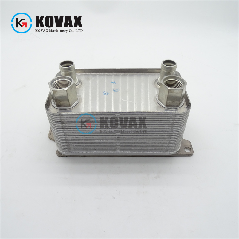 RE201108 Hydraulic Oil Cooler for 68004317AA 7710 7810 315SJ 310J 310SJ 410J